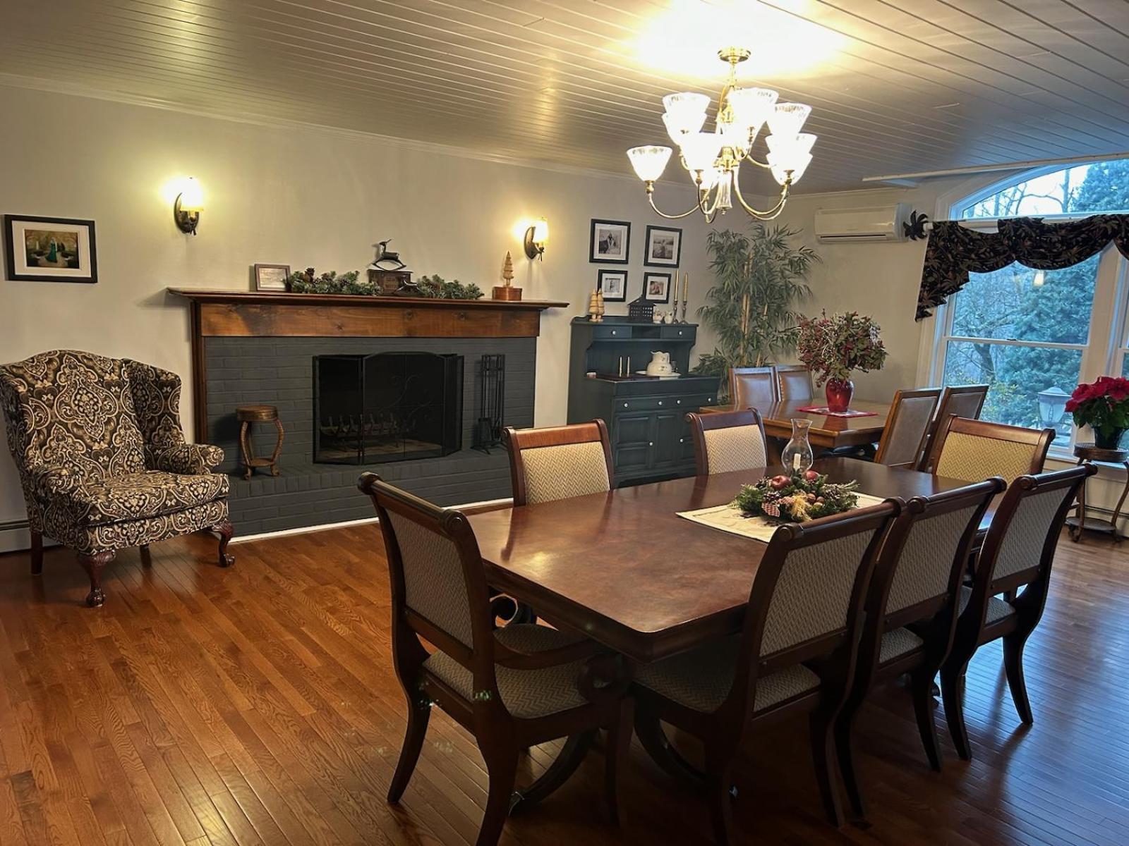 37 Oak Ridge House Bed & Breakfast Wellsboro Exterior photo